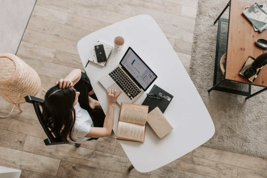 Les ondes électromagnétiques en télétravail